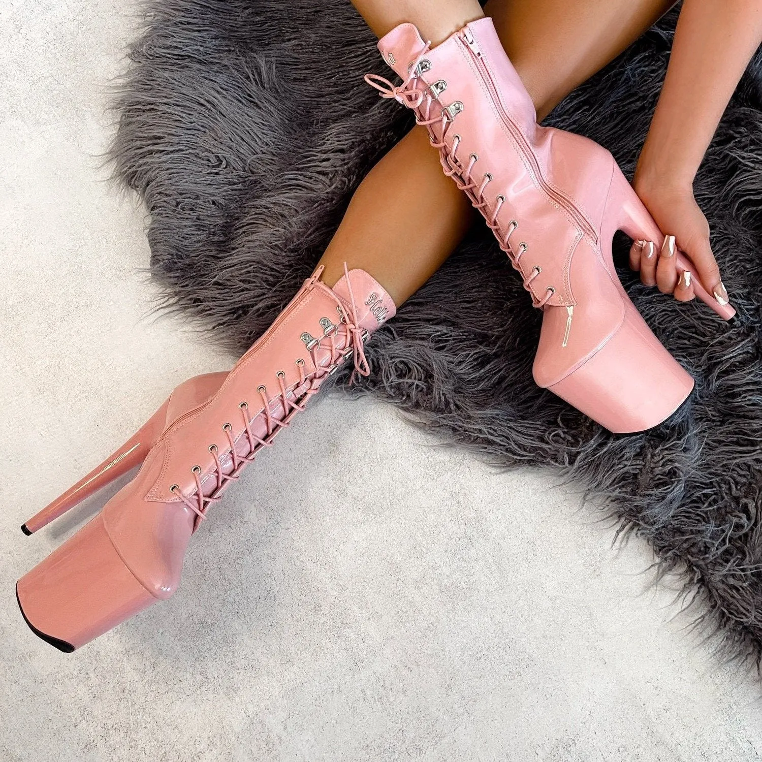 LipKit Boot - Candy Shop - 9 INCH