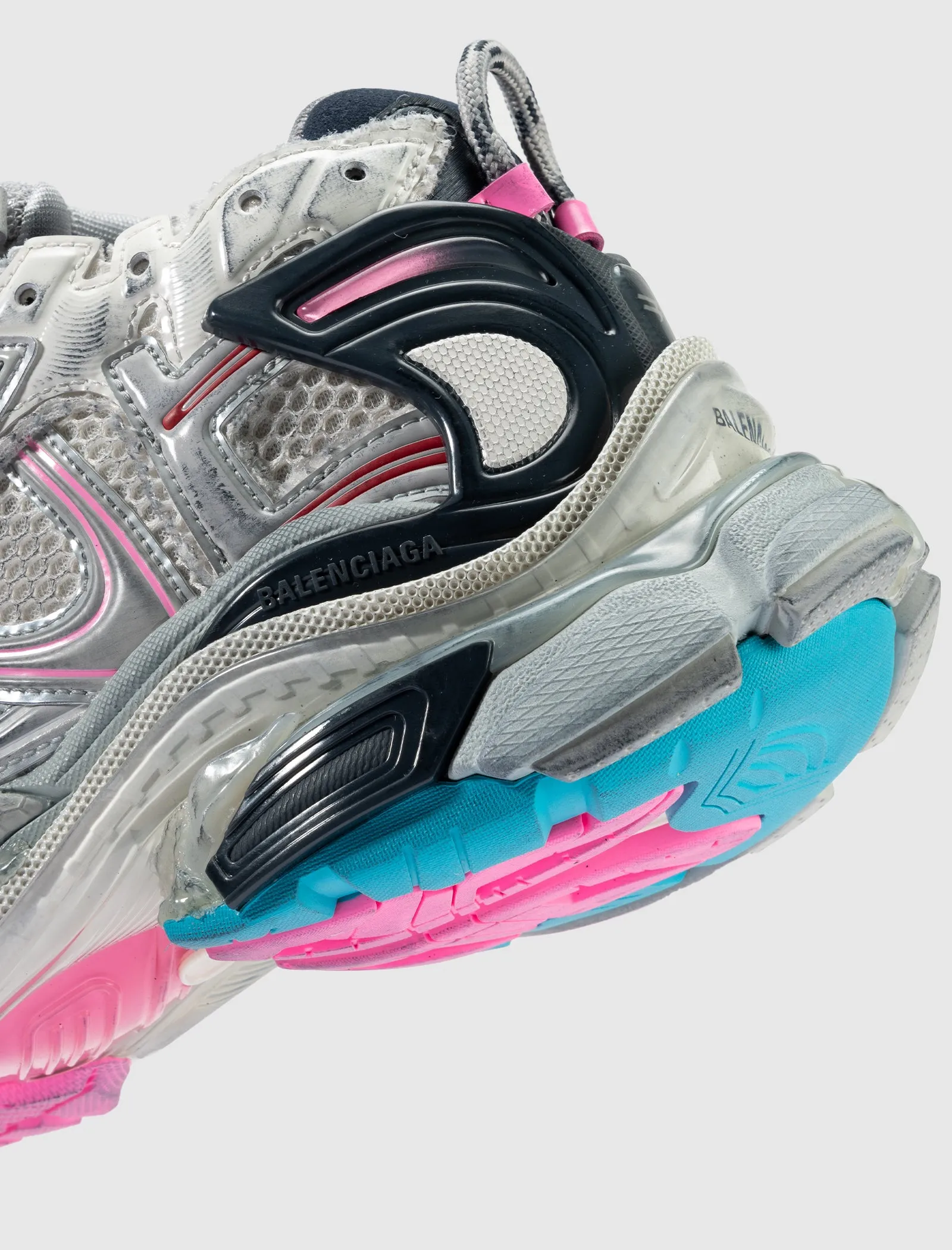 RUNNER SNEAKER EGGSHELL/GREY/PINK/BLUE